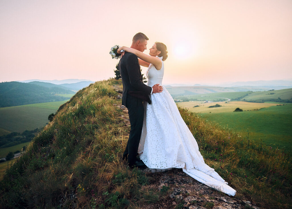 glamourbryllup-wedding-gallery-matejtokar-davidkristina-2021-00021.jpg